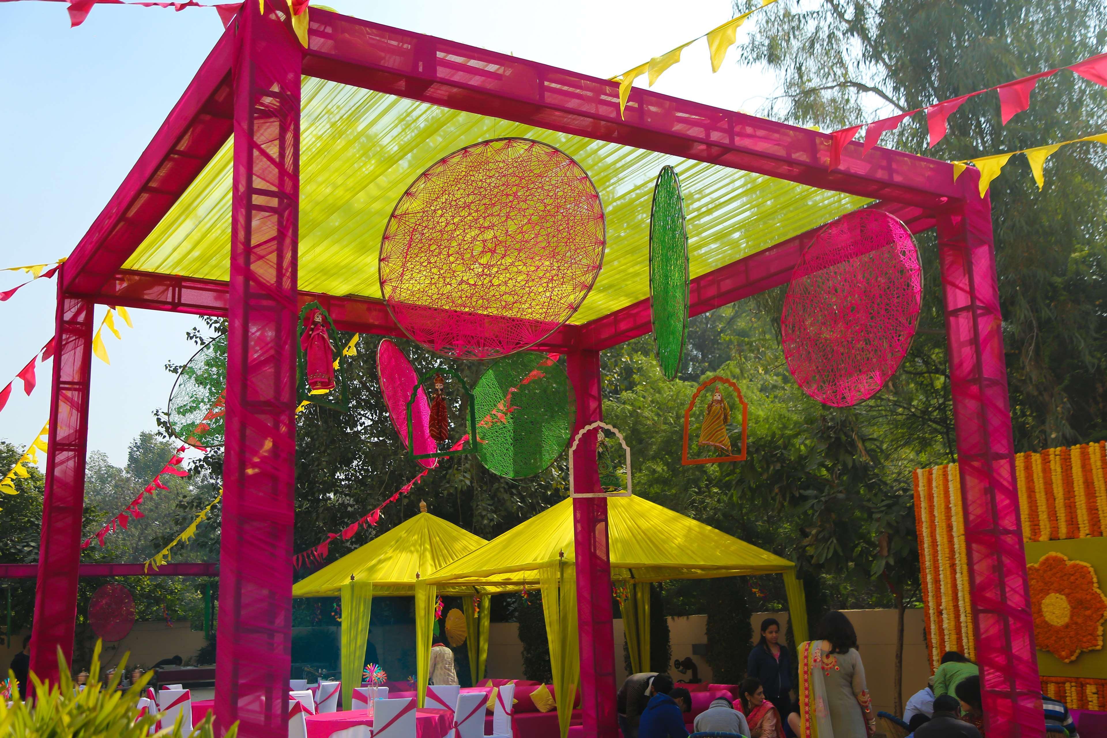 ไฮแอท เพลซ เกอร์กัน อุดย็อค วิหาร์ Hotel คูร์เคาน์ ภายนอก รูปภาพ A tent at a wedding in India