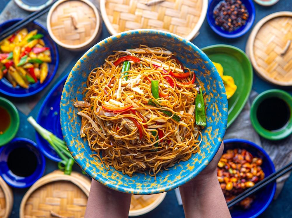 ไฮแอท เพลซ เกอร์กัน อุดย็อค วิหาร์ Hotel คูร์เคาน์ ภายนอก รูปภาพ A bowl of chow mein